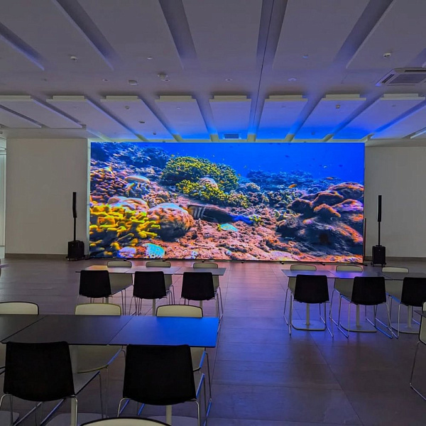 Светодиодный экран QSTECH 138" FHD 13815, 3.064×2.023 (раскладной)