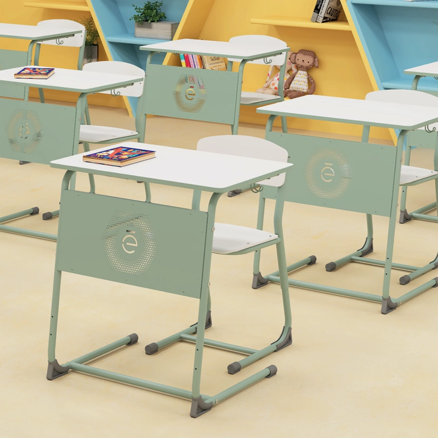 Школьный стул Compact регулируемый (модель СШ3/1-Р)